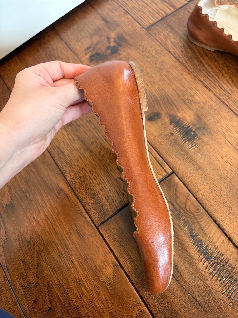 Chloé Brown Leather Scalloped Ballet Flats - Picture 9 of 9